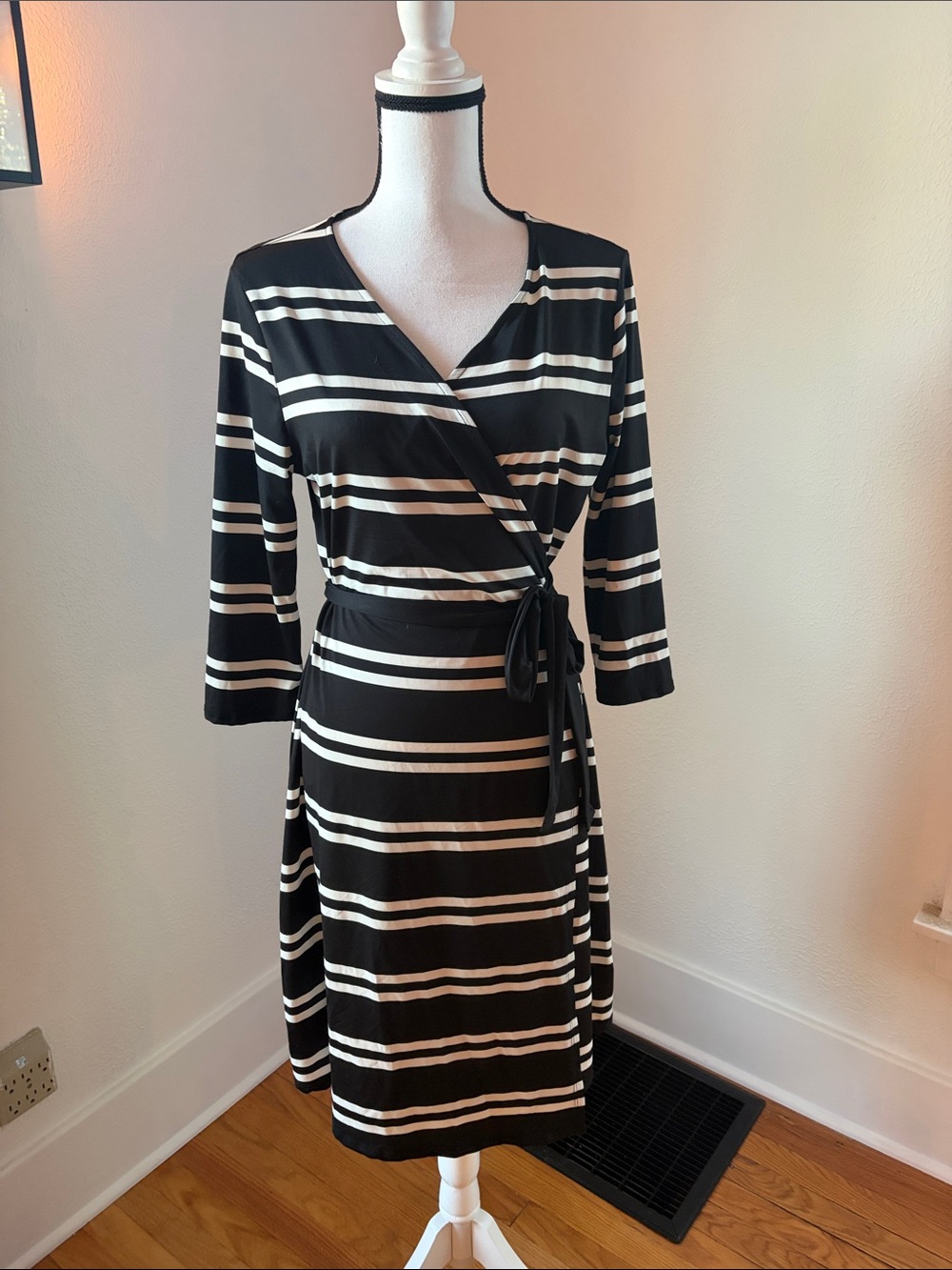 Lularoe Black White Striped Michelle Wrap Dress Small